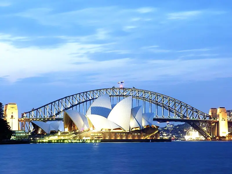 imgpsh_fullsize_anim-6-min-1.jpg Sydney opera house and Sydney Harbour bridge